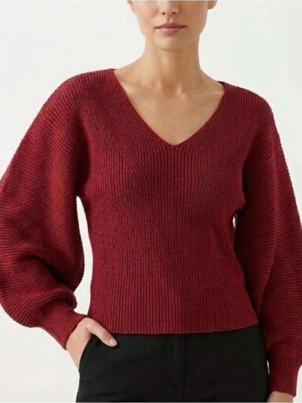 NWT Vigoss V-Neck Balloon Sleeve Sweater - Burgundy